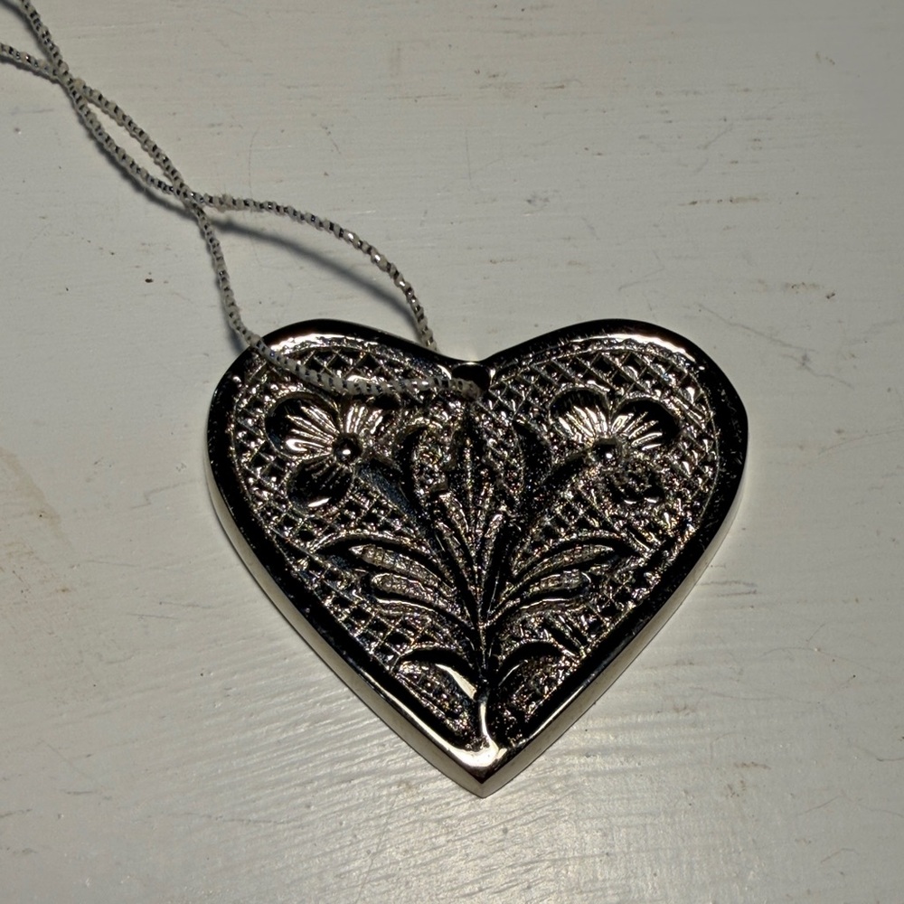 Vintage Liards Ltd. 1.5" Heart Charm/Pendant – Nickel Plated Brass Floral Design
